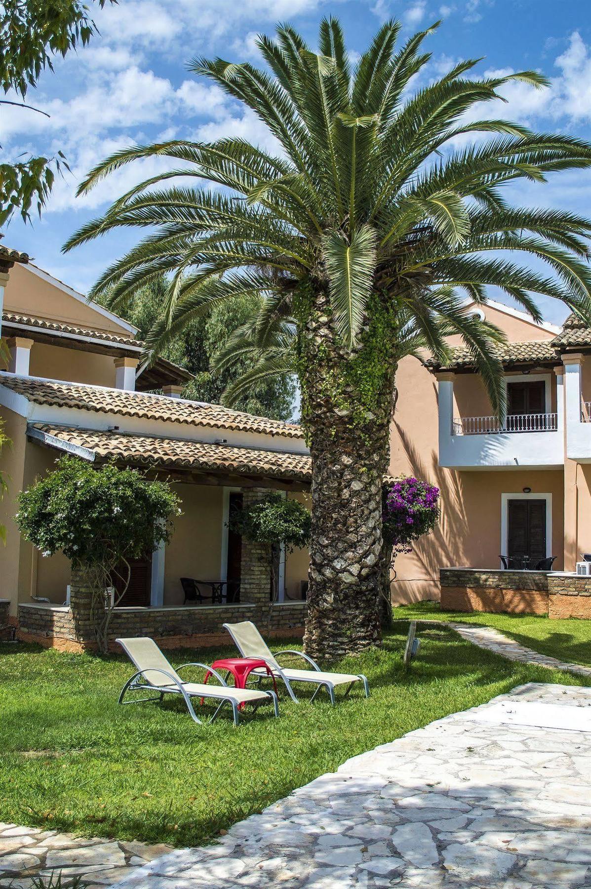 Aparthotel Folies Corfu Town