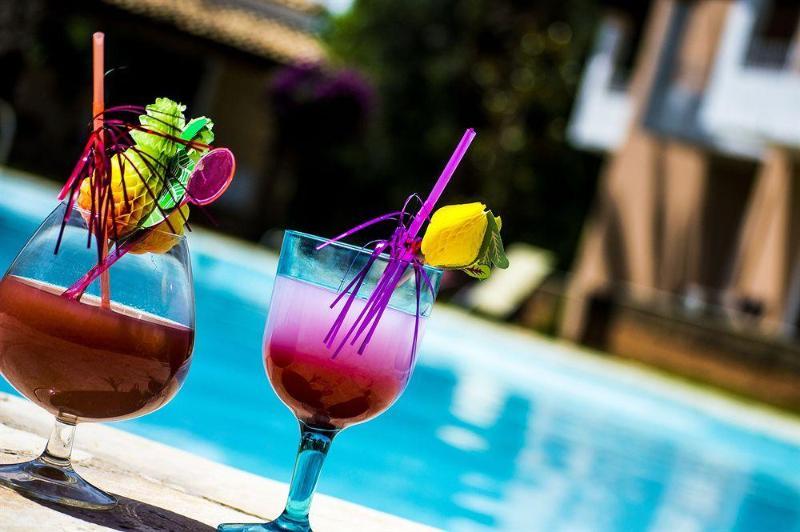Folies Corfu Town 3* Alepou